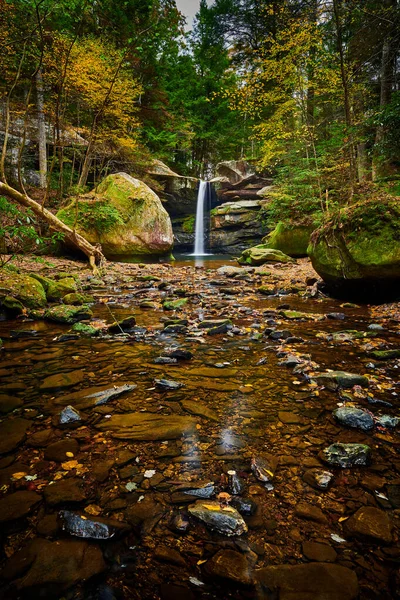 Beautiful Flat Lick Falls Fall Colors Gray Hawk Kentucky — Stock Photo, Image