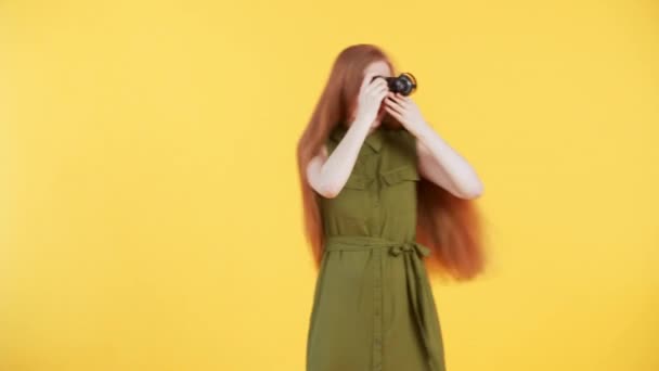 Woman Long Ginger Hair Taking Photos Everything She Sees Using — Stock Video