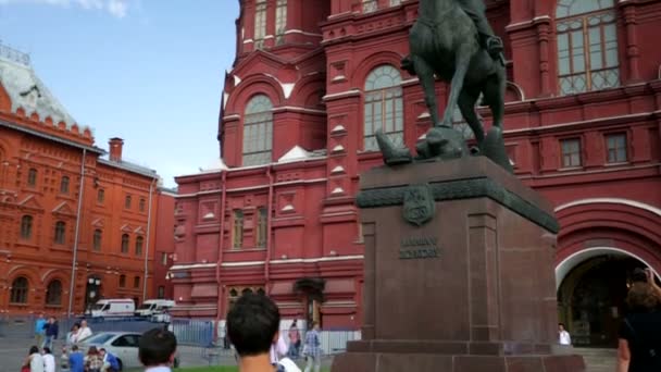 朱可夫元帅的雕像 — 图库视频影像