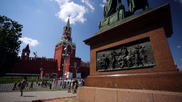 Monument till "Minin och Pozharsky" — Stockvideo