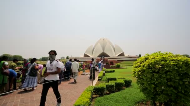 Baha'i temple, known as Lotus Temple. — Stock Video