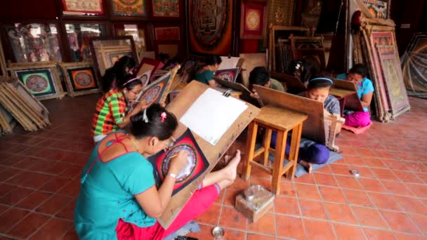 Peintures mandala traditionnelles — Video