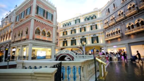 Venetiaanse shopping mall — Stockvideo