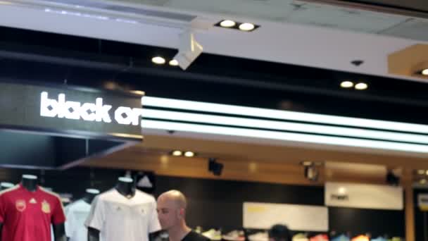 Hong 香港阿迪达斯商店 — 图库视频影像