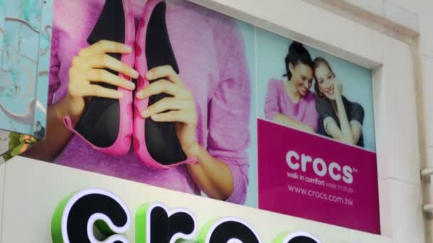 Tienda Crocs en Hong Kong — Vídeo de stock