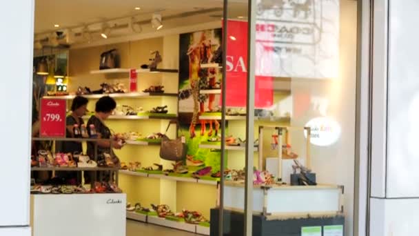 nearest clarks shoe shop