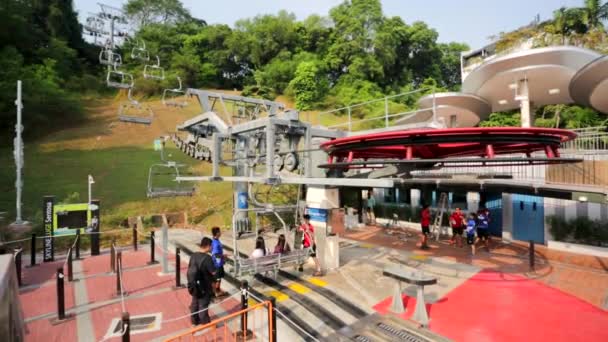 Skyride en la isla Sentosa — Vídeo de stock