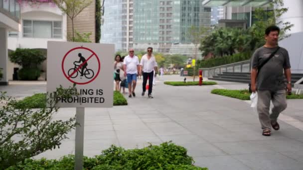 Ciclismo é sinal proibido — Vídeo de Stock
