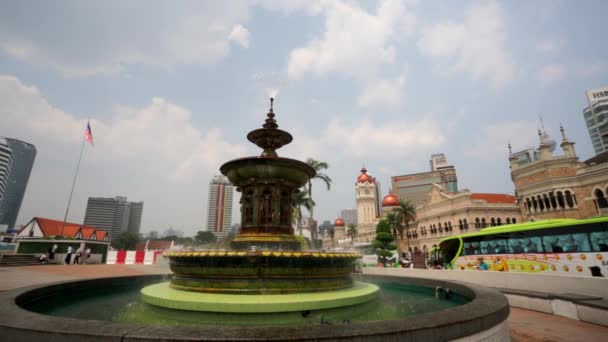 Fontana in Piazza Merdeka — Video Stock