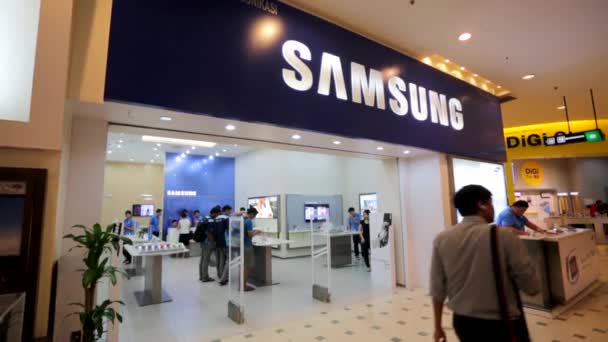 Samsung store at Low Yat Plaza — Stock Video