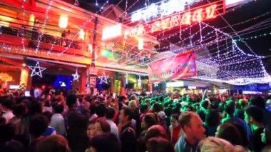 İnsanlar dans ve kutlama