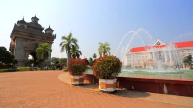 Patuxai park görünümünü
