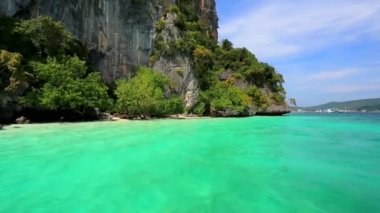 Tropikal adalar tekne turu