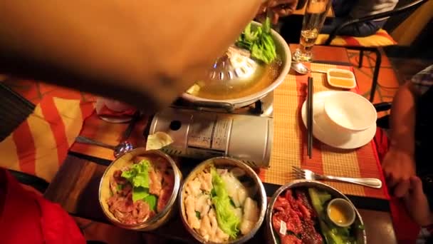 Förbereda Khmer grill. — Stockvideo