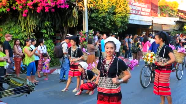 38 Yıldönümü Chiang Mai çiçek Festivali — Stok video