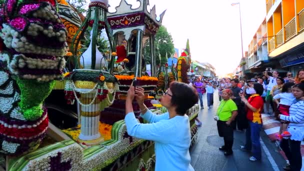 38: e årsdagen Chiang Mai Flower Festival — Stockvideo