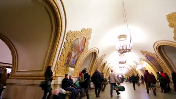 Estação de metrô Kievskaya em Moscou — Vídeo de Stock