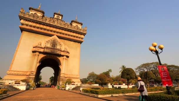 Пам'ятник Patuxai арка — стокове відео