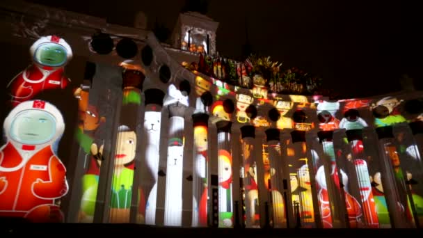 Illuminated exhibition center — Stock Video