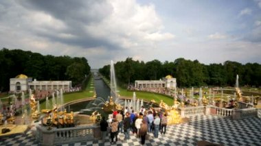 Grand art arda fountain Peterhof