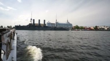 Neva Nehri boyunca tekne turu