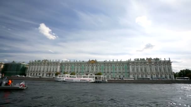 Boat trip along the Neva River — Stock Video