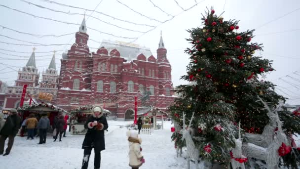 Vánoční trh na náměstí manéž — Stock video