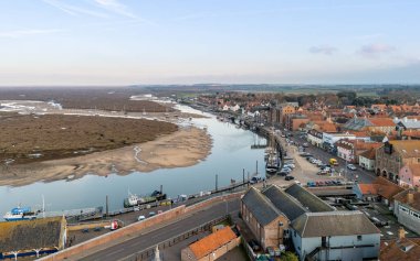 7 Kasım 2025 'te Wells' te, Kuzey Norfolk kıyı şeridinde deniz kıyısında hava manzarası görüldü..