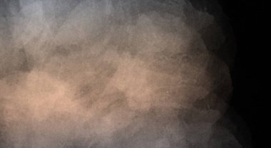 Kademeli sis suluboya. Hassas bir tonu olan siyah kağıt. Metin için yer.