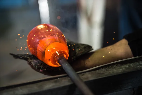 Glass Blower, Glass, Blown Glass Manufacturing Plant — Stock Photo, Image