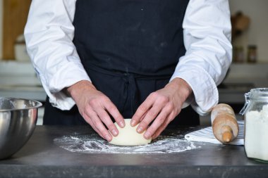 El serpin un hamur mutfak