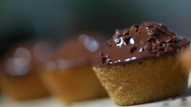 Cake dipped in liquid chocolate — Stock Video