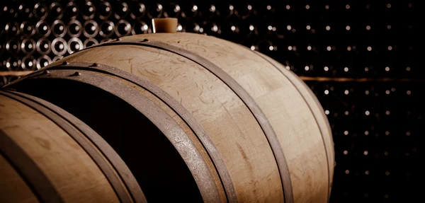 Underground wine cellar, Wooden barrels, bottles storage, — Stock Photo, Image