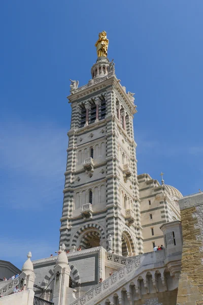 Basilique Notre Dame de la Garde et vieux port Marseille — Photo