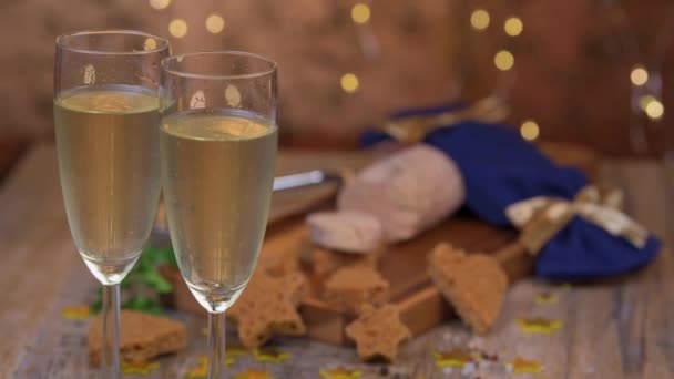 Navidad, celebración de año nuevo, champaign, foie gras toast, gastronomía francesa — Vídeo de stock