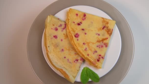 Crêpes au gingembre et aux framboises Recette sur plaque tournante — Video