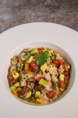 Morina balığı tarifi, yağlı ekmek ve sarımsak..