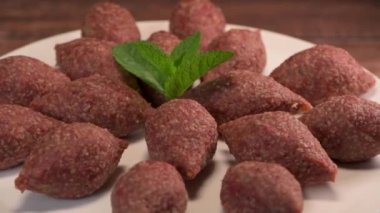 Lübnan Lokantası 'nda geleneksel kebap