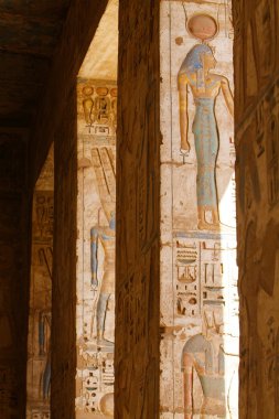 Medinet Habu Tapınağı Mısır