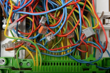 Elektrik yenileme çalışmaları