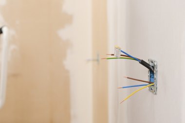 Elektrik yenileme çalışmaları