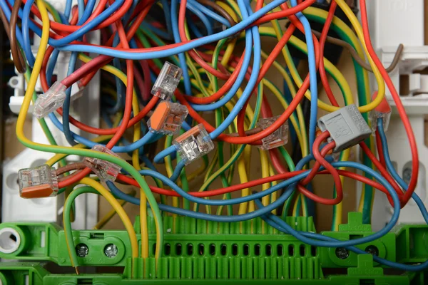 Elektrik yenileme çalışmaları