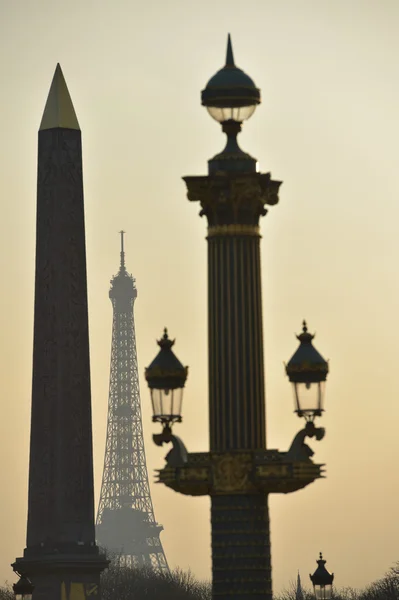 Torre Eiffel e Place de la Concorde — Foto Stock