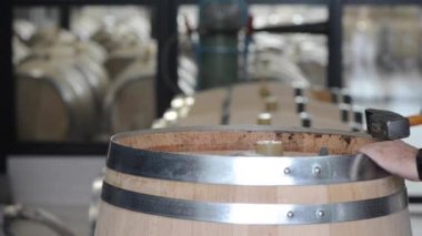 Inerting karbon dioksit bir varil kırmızı hasat için.