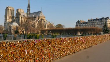 Pont des Arts-Notre Dame Katedrali, Paris, Fransa