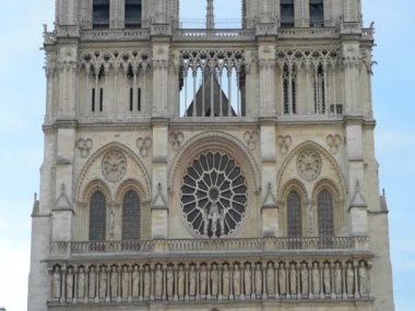 Katedrali Notre Dame de Paris - Fransa