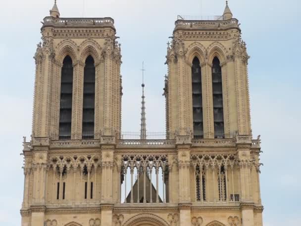 Katedralen Notre Dame de Paris - Frankrike — Stockvideo