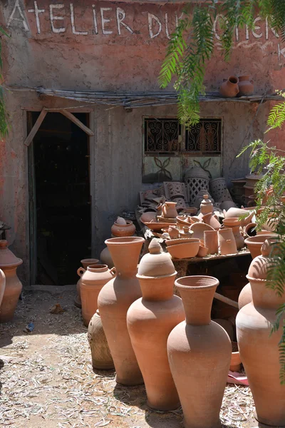 Workshop Potter-Ceramist-Marocco-Pottery — Stock Photo, Image