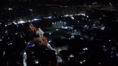 Geceleri camii olan Filistinli Mülteciler Kampı, Anata merkez kampı Kudüs, İsrail / Filistin üzerinde İHA görüntüsü