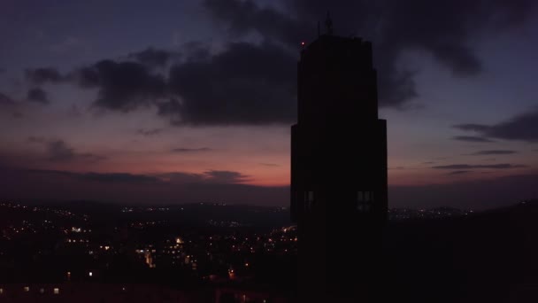 Grote Watertoren Sillouette Met Jeruzalem Bergen Luchtzonsondergang Schot Vanuit Jeruzalem — Stockvideo